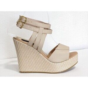 Wedge Platform Sandals Womens Size 8 , Beige  Lightweight Summer Heels NEW